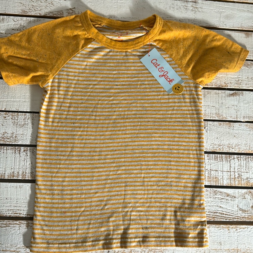 NWT “Cat & Jack” toddler boys Yellow and white striped shirt // 4T